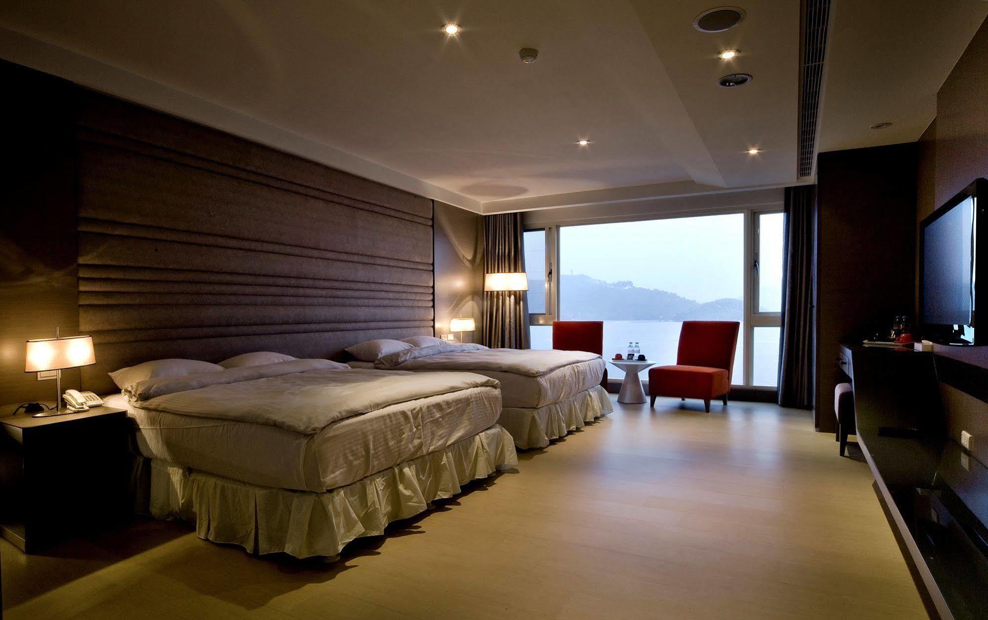 Spa Home Sun Moon Lake Luxury Lakeside Hotel Ючи Екстериор снимка