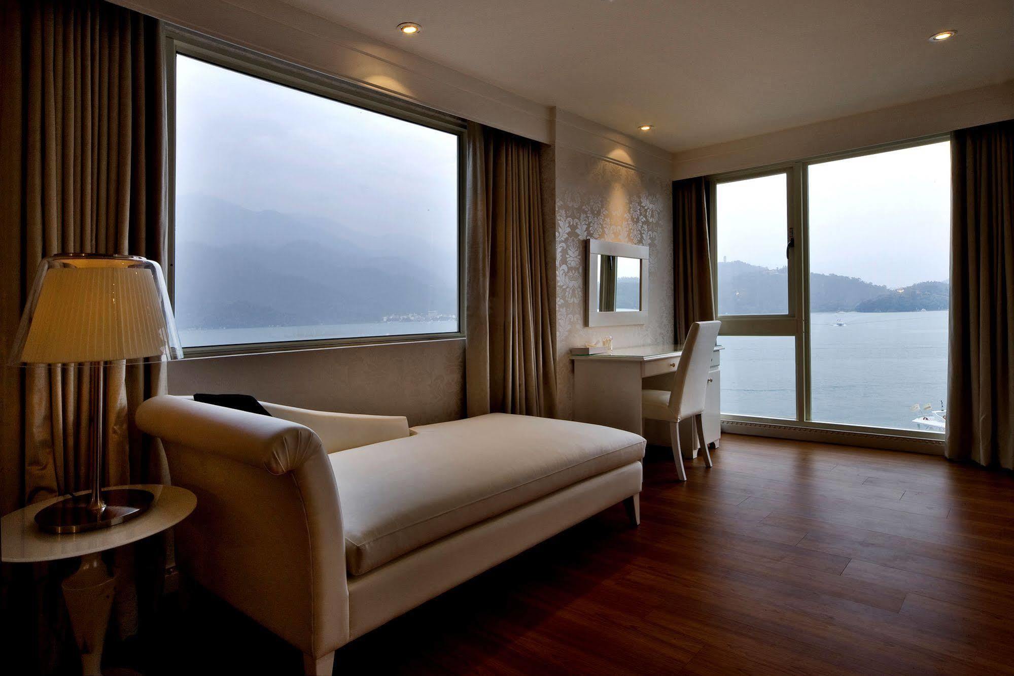 Spa Home Sun Moon Lake Luxury Lakeside Hotel Ючи Екстериор снимка
