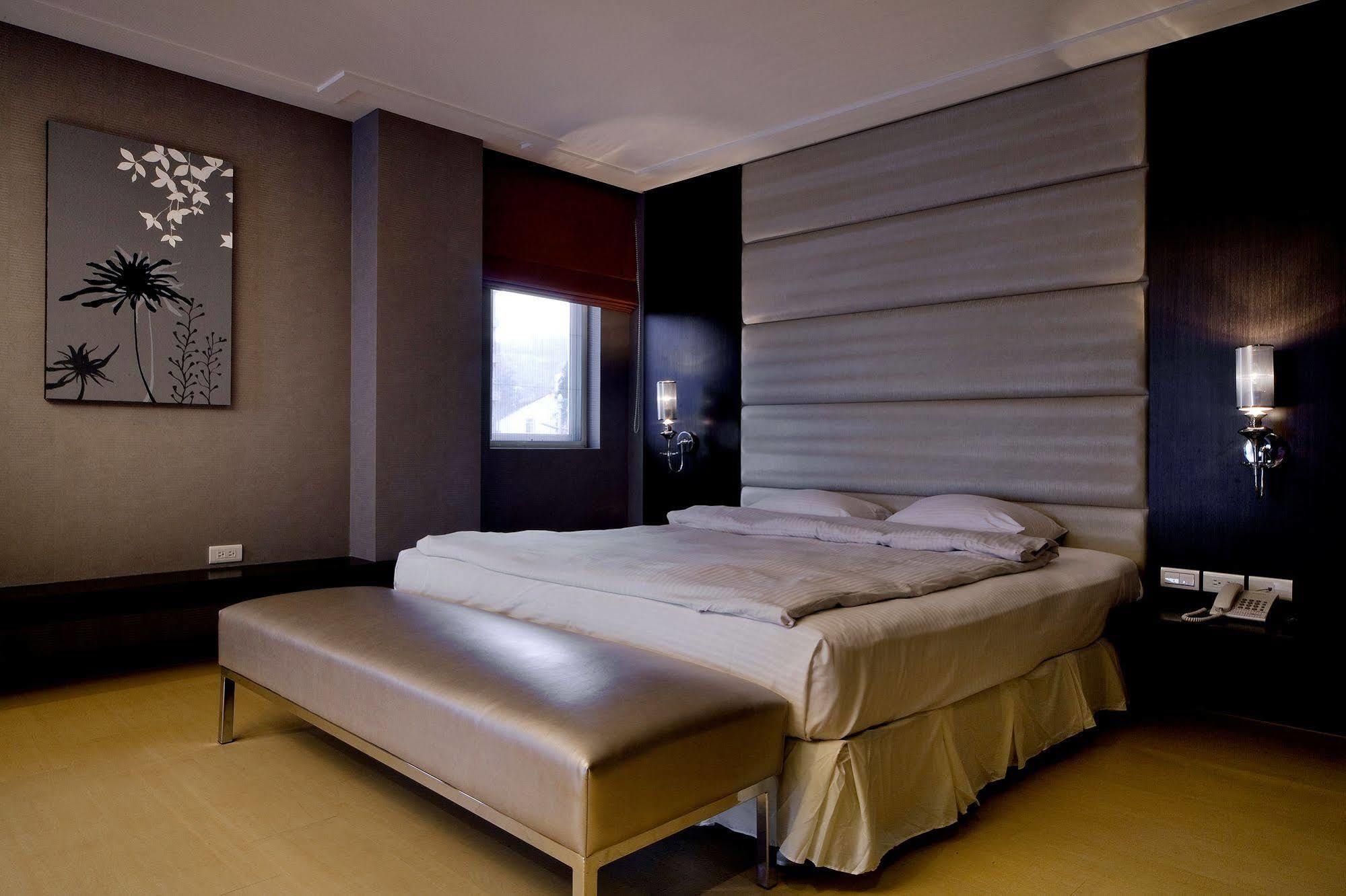 Spa Home Sun Moon Lake Luxury Lakeside Hotel Ючи Екстериор снимка